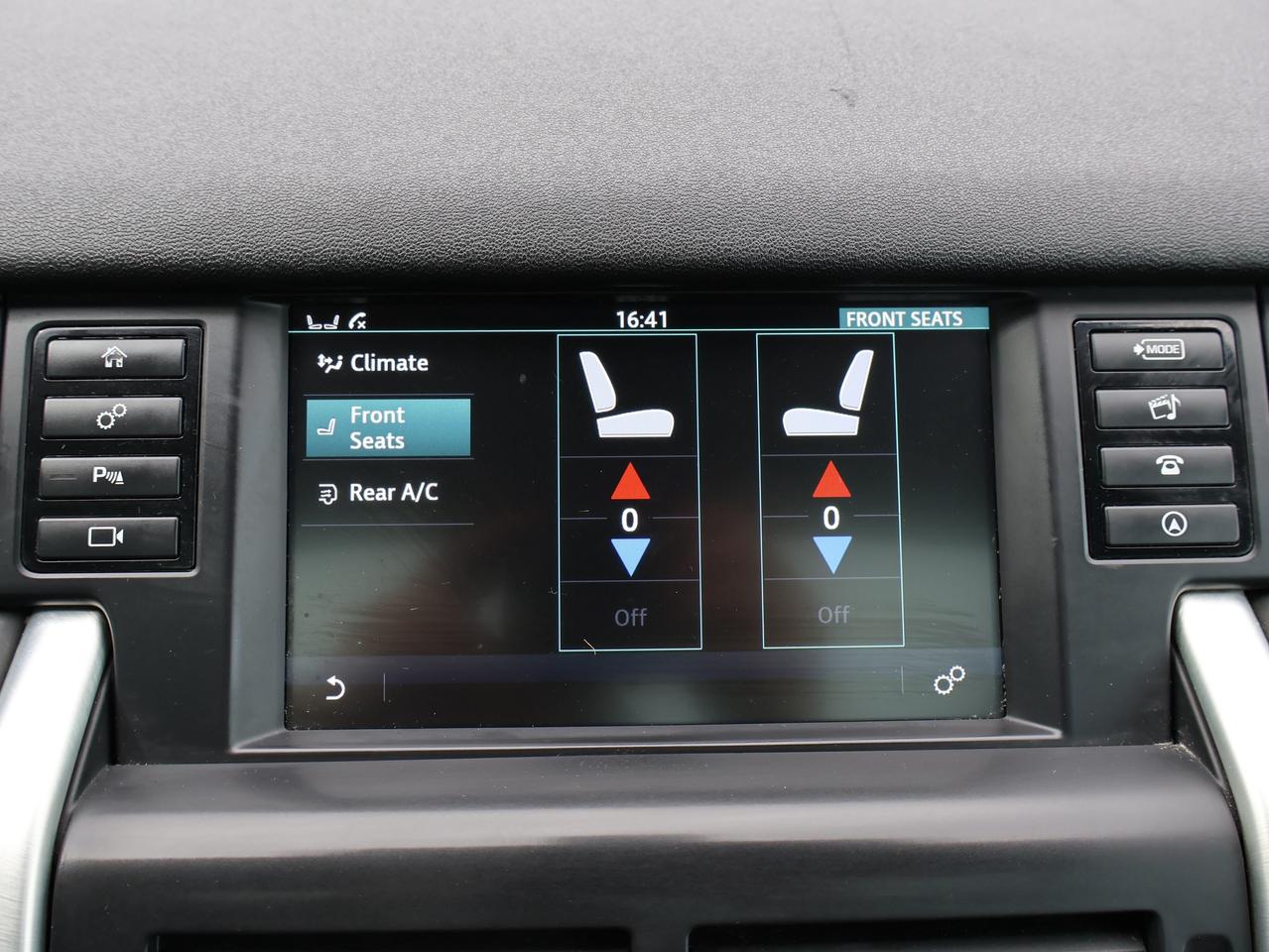 2016 Land Rover Discovery Sport HSE LUXURY AWD CERTIFIED *7 SEATS*L.R MAINTAIN* CAMERA NAV HEATED SEATS/STEERING BLUETOOTH PANO ROOF CRUISE ALLOYS Photo