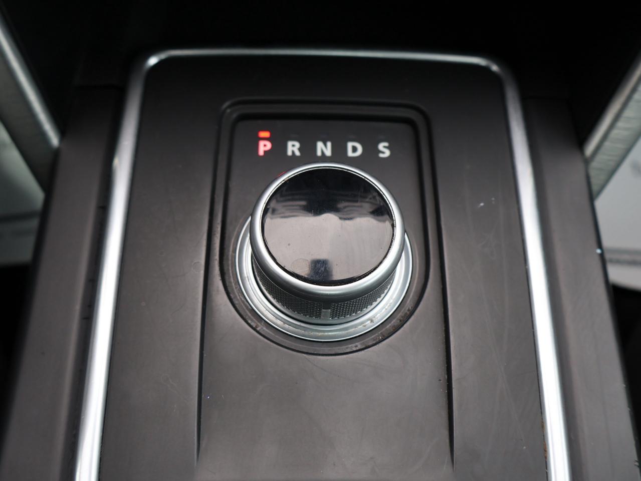 2016 Land Rover Discovery Sport HSE LUXURY AWD CERTIFIED *7 SEATS*L.R MAINTAIN* CAMERA NAV HEATED SEATS/STEERING BLUETOOTH PANO ROOF CRUISE ALLOYS Photo