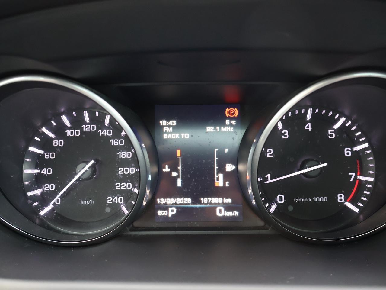 2016 Land Rover Discovery Sport HSE LUXURY AWD CERTIFIED *7 SEATS*L.R MAINTAIN* CAMERA NAV HEATED SEATS/STEERING BLUETOOTH PANO ROOF CRUISE ALLOYS Photo