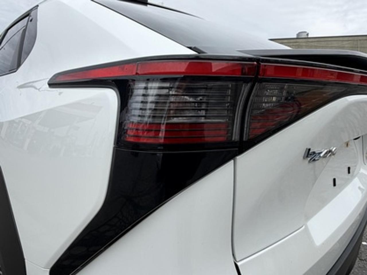 2023 Toyota bZ4X LE FWD Photo