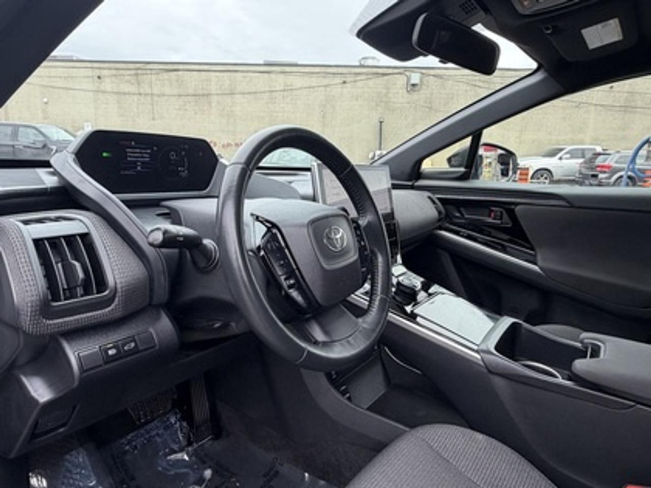 2023 Toyota bZ4X LE FWD Photo