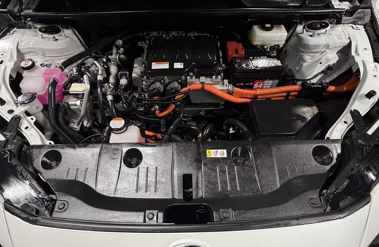 2023 Toyota bZ4X LE FWD Photo