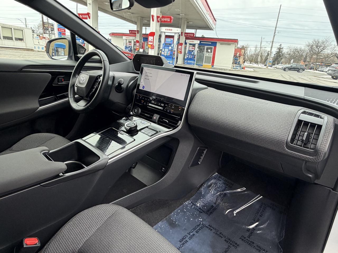 2023 Toyota bZ4X LE FWD Photo