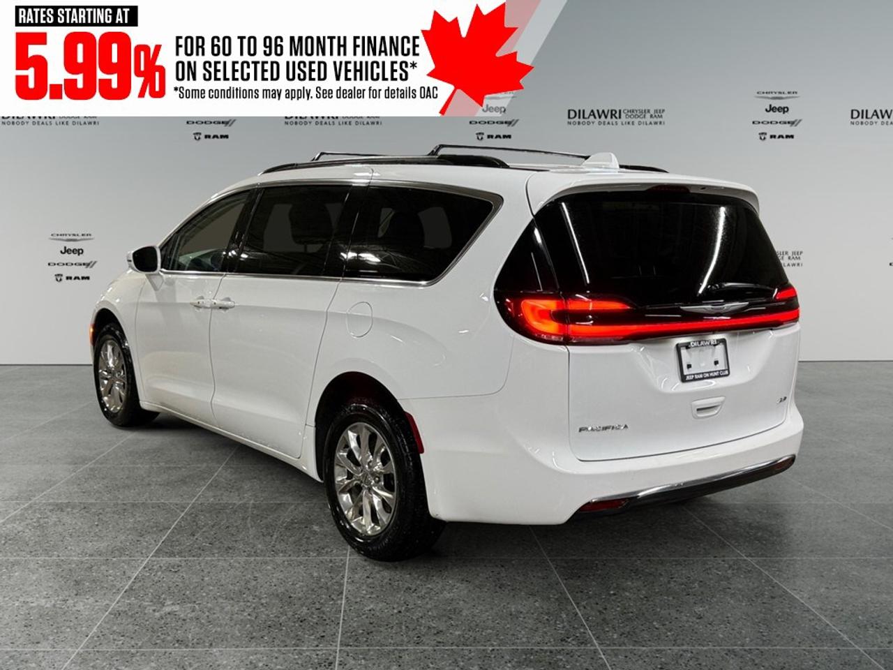 2022 Chrysler Pacifica TOURING L AWD Photo