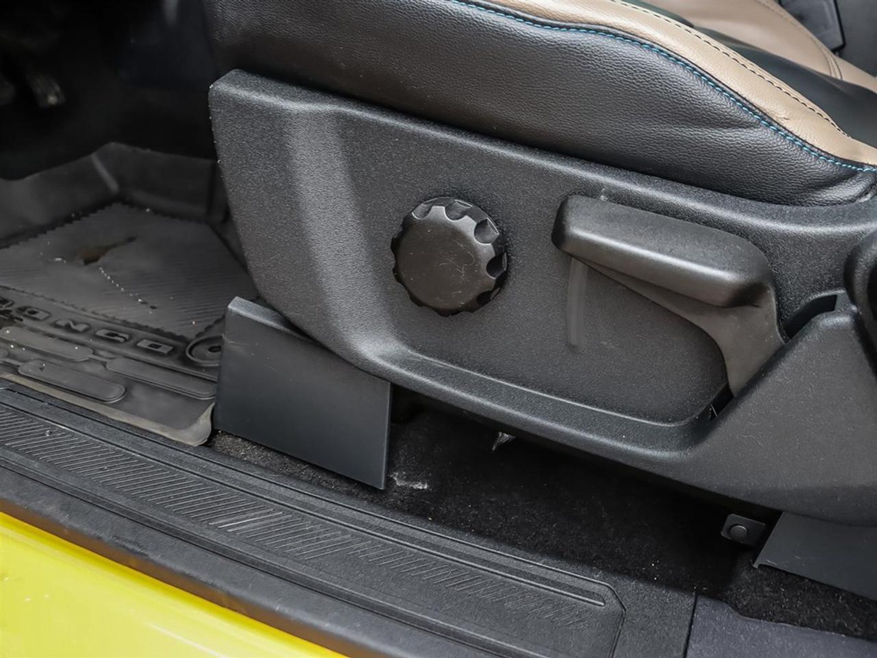 2021 Ford Bronco WILDTRAK 2 DOOR ADVANCED 4X4 Photo