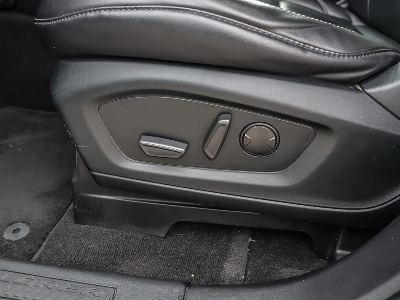 13747295