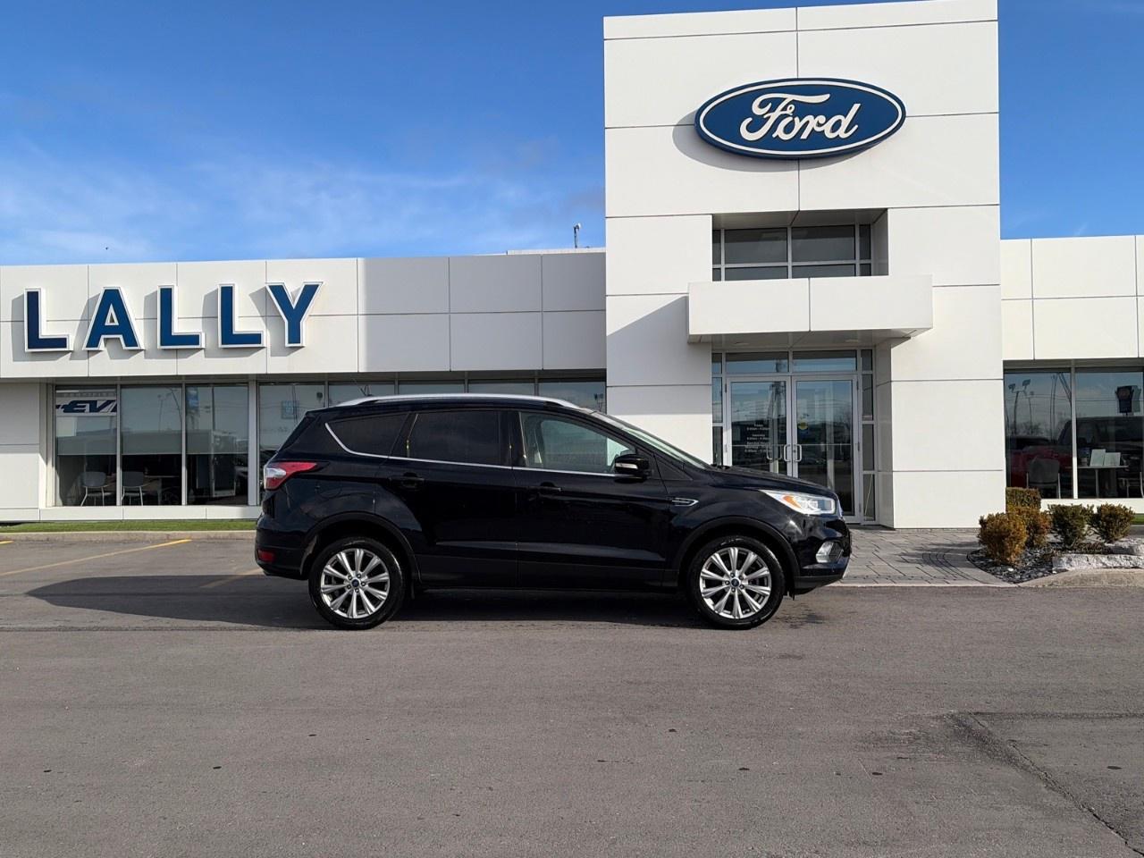 2018 Ford Escape Titanium 4WD Photo