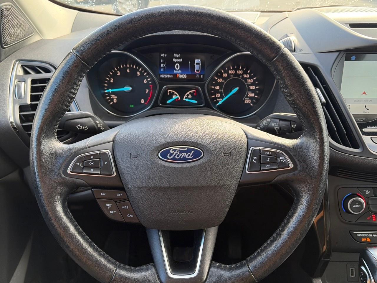 2018 Ford Escape Titanium 4WD Photo