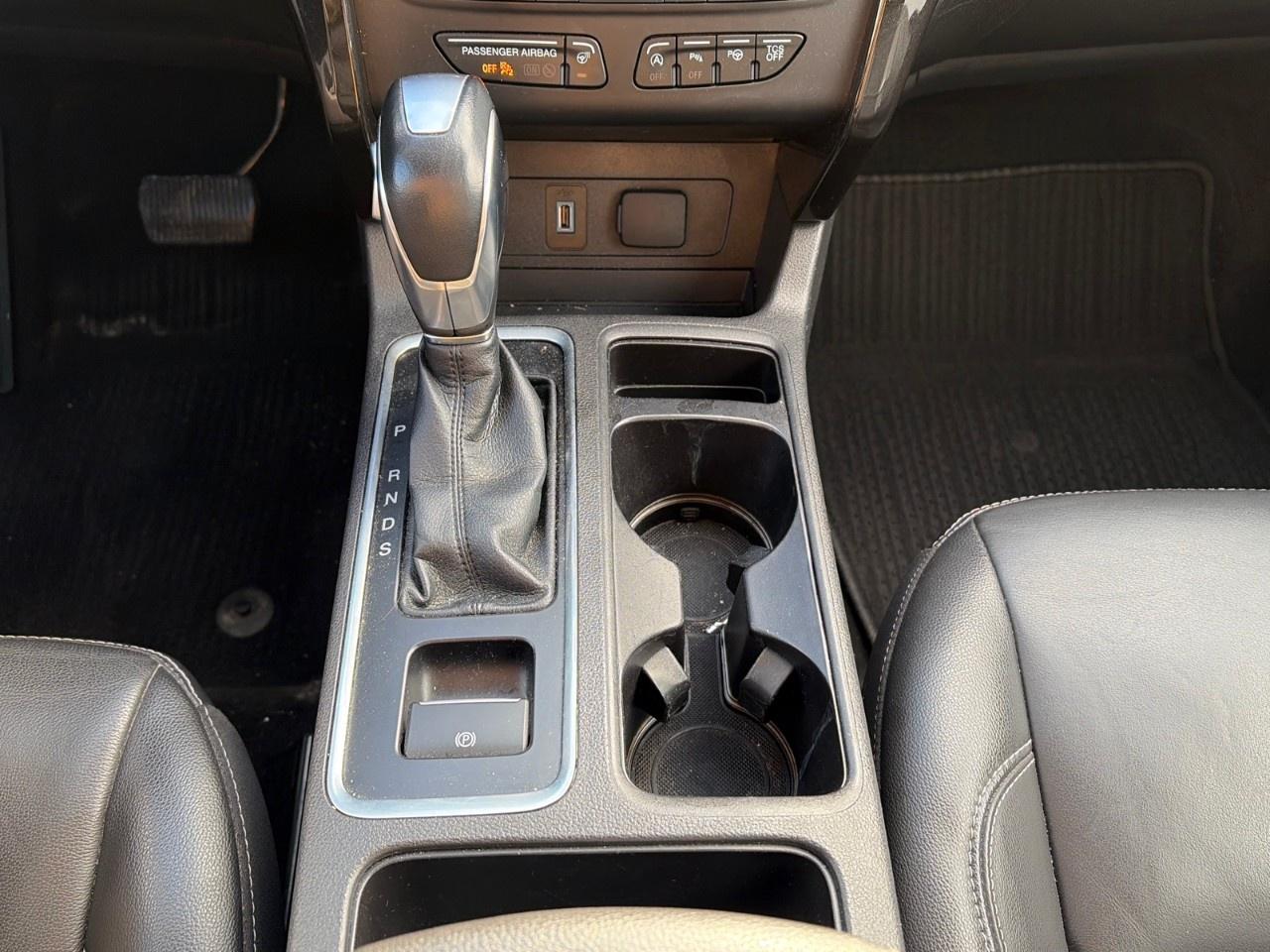 2018 Ford Escape Titanium 4WD Photo