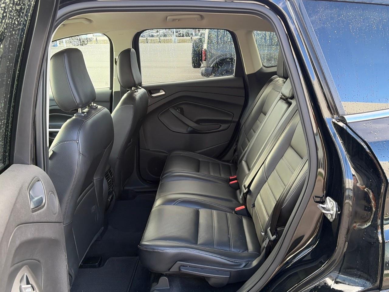 2018 Ford Escape Titanium 4WD Photo