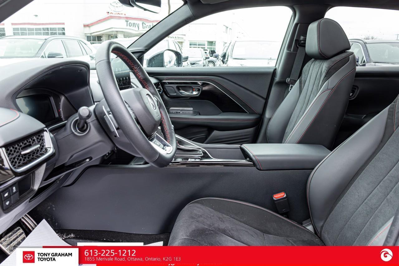 2025 Acura ADX Platinum Elite A-Spec Photo