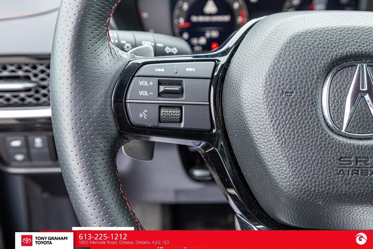 2025 Acura ADX Platinum Elite A-Spec Photo