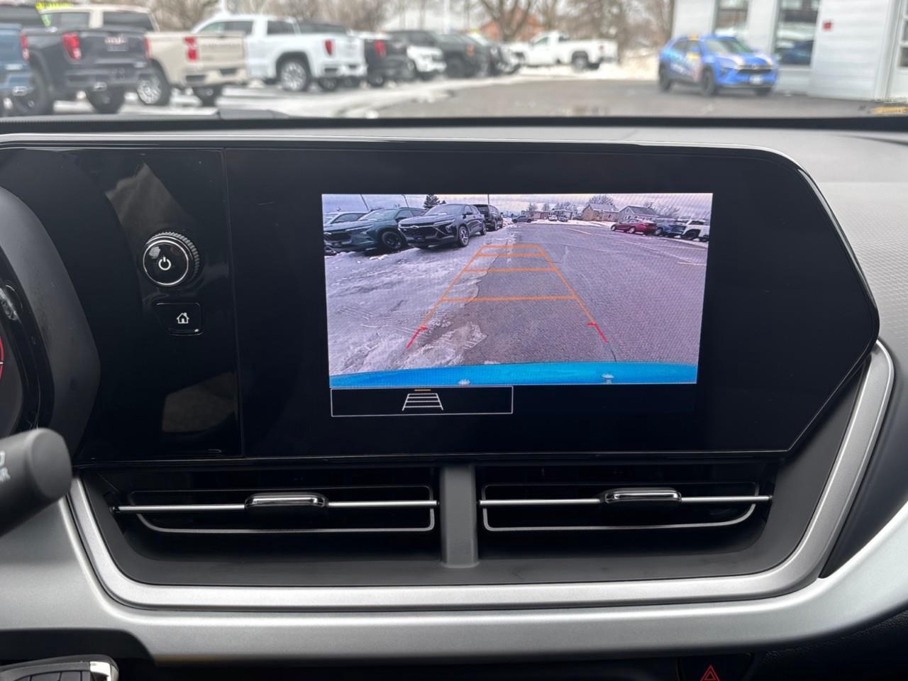 2026 Chevrolet Trax 1RS New 2026 5 Passenger FWD SUV With Heated Front Seats, Heated Steering Wheel, 18 Aluminum Wheels, 8 Colour Touchscreen Radio with Wireless Apple CarPlay and Android Auto Photo