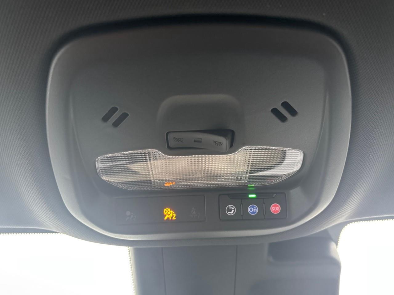 2026 Chevrolet Trax 1RS New 2026 5 Passenger FWD SUV With Heated Front Seats, Heated Steering Wheel, 18 Aluminum Wheels, 8 Colour Touchscreen Radio with Wireless Apple CarPlay and Android Auto Photo