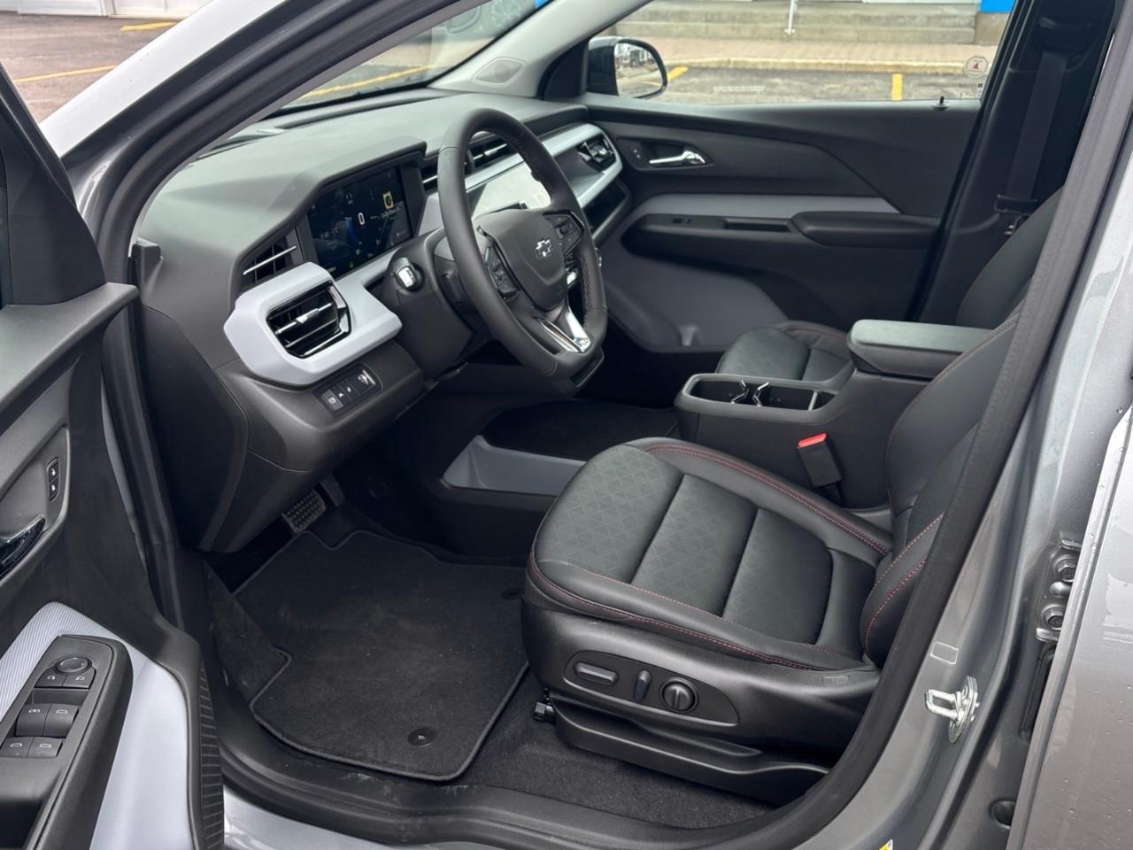 2027 Chevrolet Bolt RS New 2027 5 Passenger Electric FWD SUV with 422 KM's of GM Estimated Range, 17 Black Aluminum Wheels, Adaptive Cruiser Control, Heated and Cooled Front Seats, Heated Steering Wheel and Google Built-In Photo