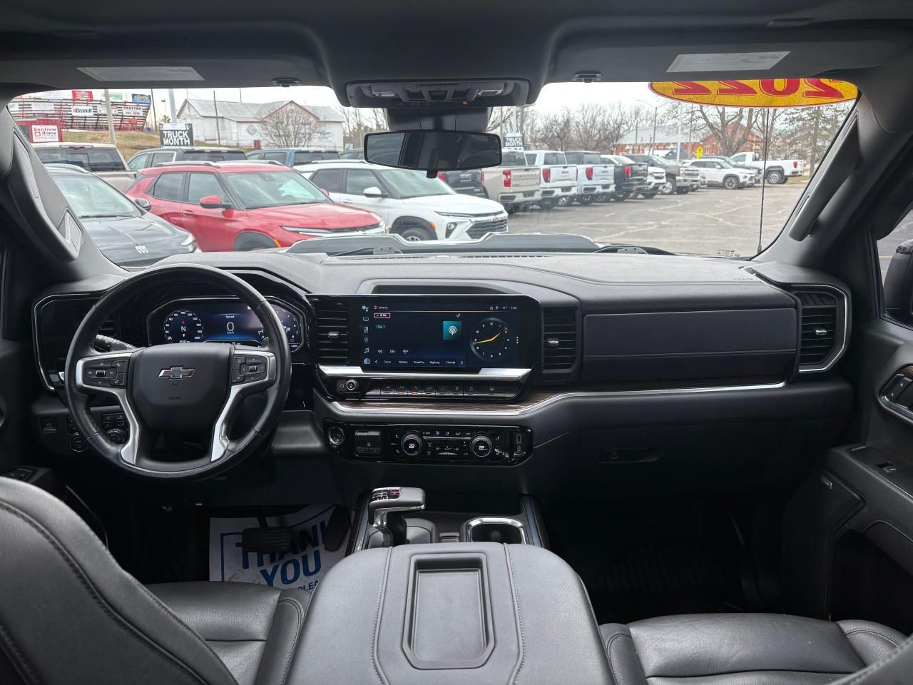 2022 Chevrolet Silverado 1500 LT Trail Boss Used 2022 Gas Powered 6.2L V8 Crew Cab 4X4 Truck with Factory 2 Lift Kit, Spray-In Bedliner, Leather Heated Front Seats, Heated Steering Wheel, Power Sunroof, and a 13.4 Diagonal Touchscreen Radio wit Photo