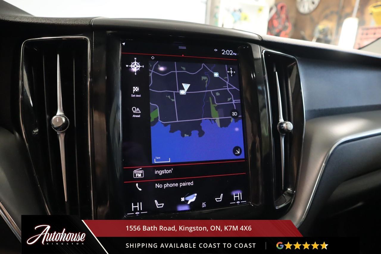 2021 Volvo XC60 T6 Momentum NAVIGATION - LEATHER Photo
