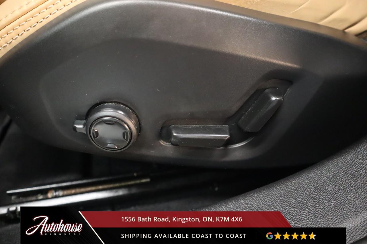 2024 Volvo V60 Cross Country B5 Ultimate ULTIMATE PKG - PANORAMIC SUNROOF Photo