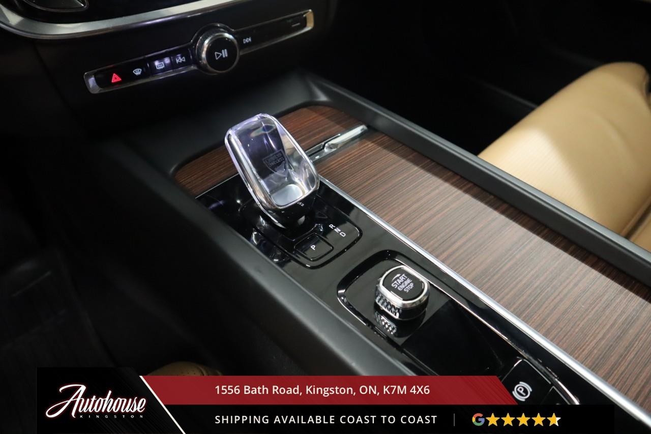 2024 Volvo V60 Cross Country B5 Ultimate ULTIMATE PKG - PANORAMIC SUNROOF Photo