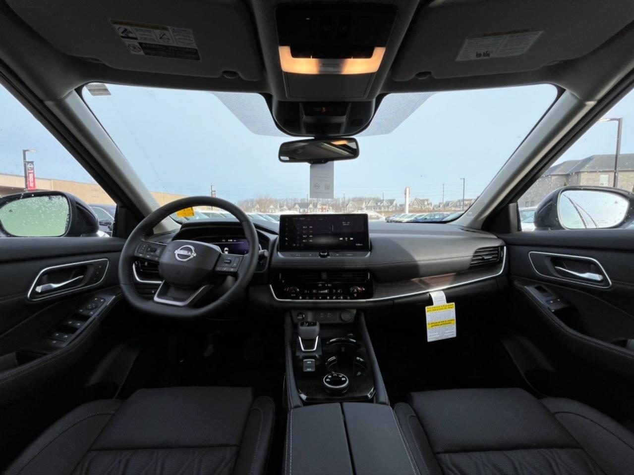 2026 Nissan Rogue AWD Platinum Photo