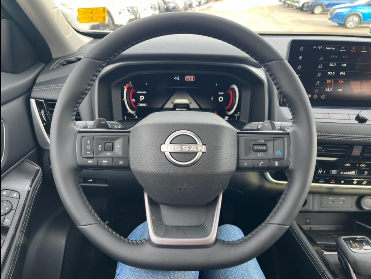 2026 Nissan Rogue AWD Platinum Photo