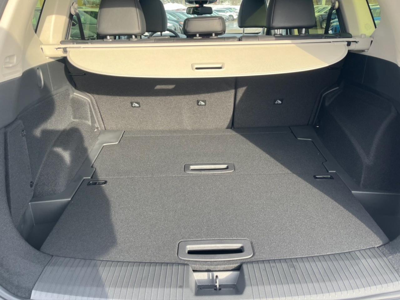 2026 Nissan Rogue AWD Platinum Photo