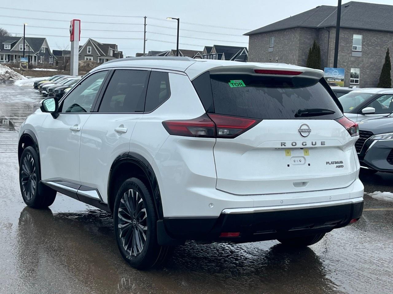 2026 Nissan Rogue AWD Platinum Photo