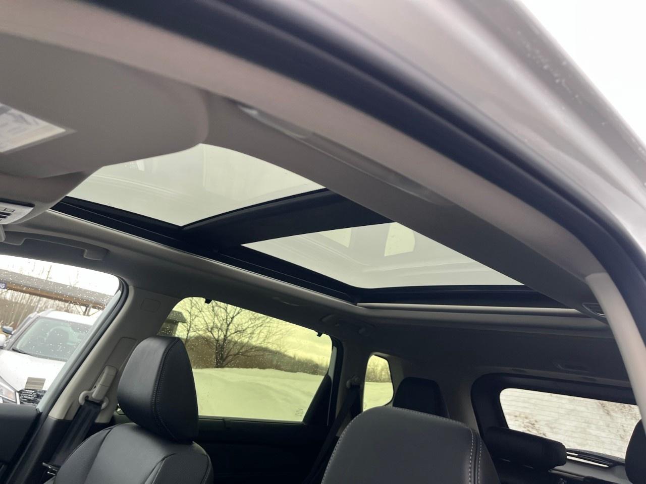 2026 Nissan Rogue AWD Platinum Photo