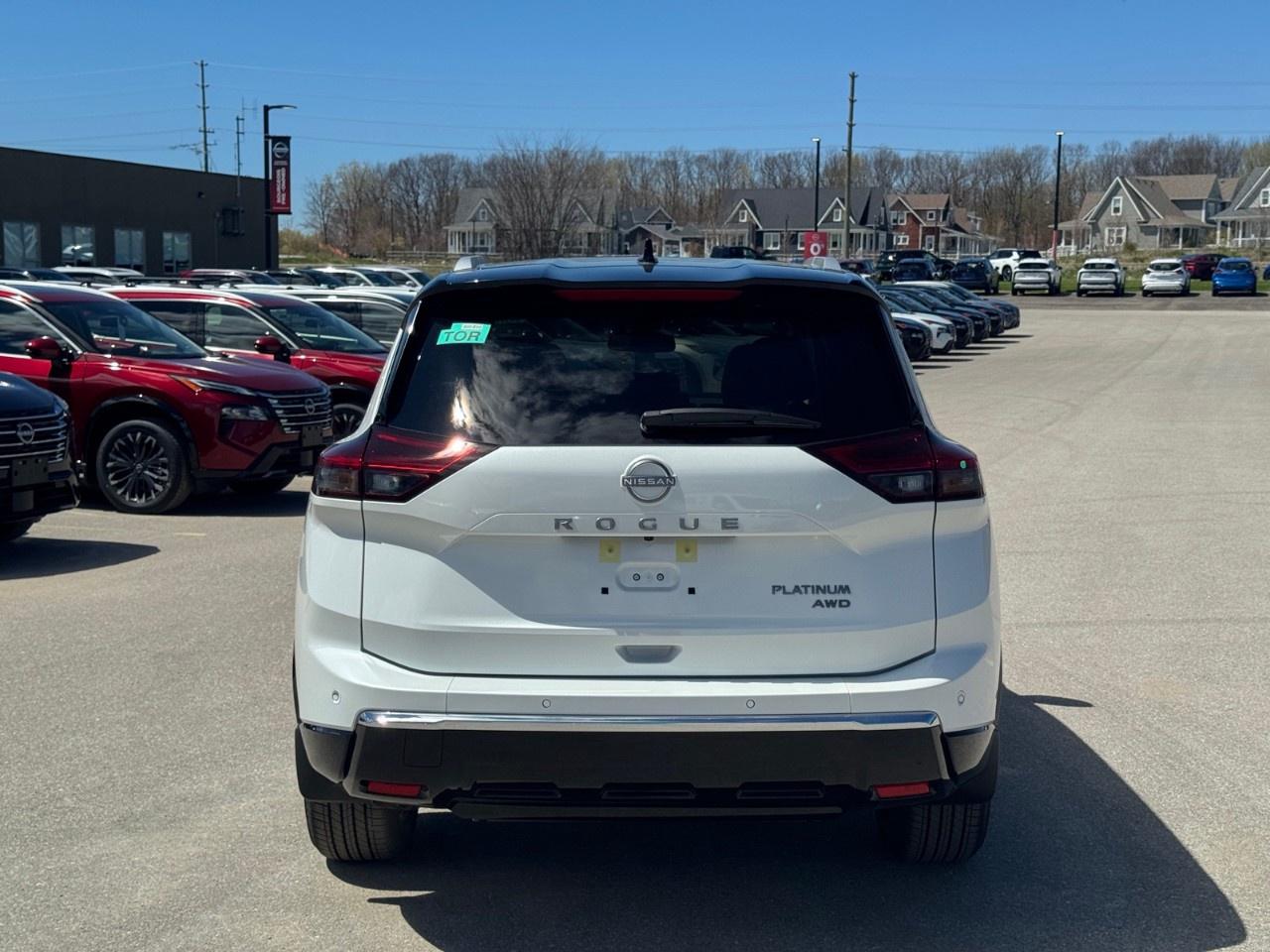2026 Nissan Rogue AWD Platinum Photo