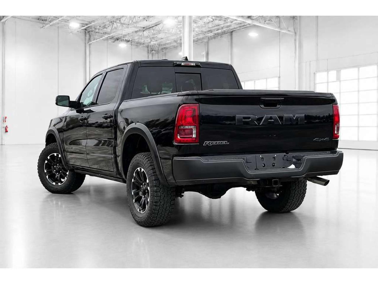 2026 RAM 2500 REBEL | 6.7L Diesel | Leather | Sunroof | Level 2 Photo