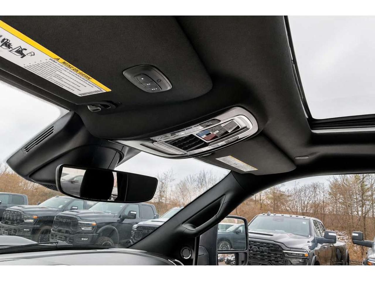 2026 RAM 2500 REBEL | 6.7L Diesel | Leather | Sunroof | Level 2 Photo