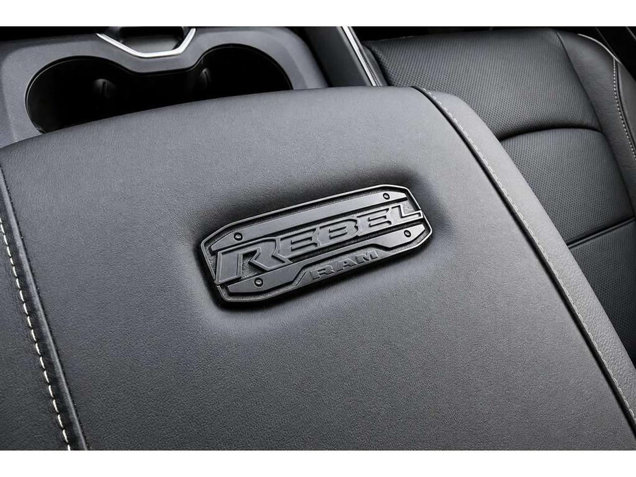 2026 RAM 2500 REBEL | 6.7L Diesel | Leather | Sunroof | Level 2 Photo