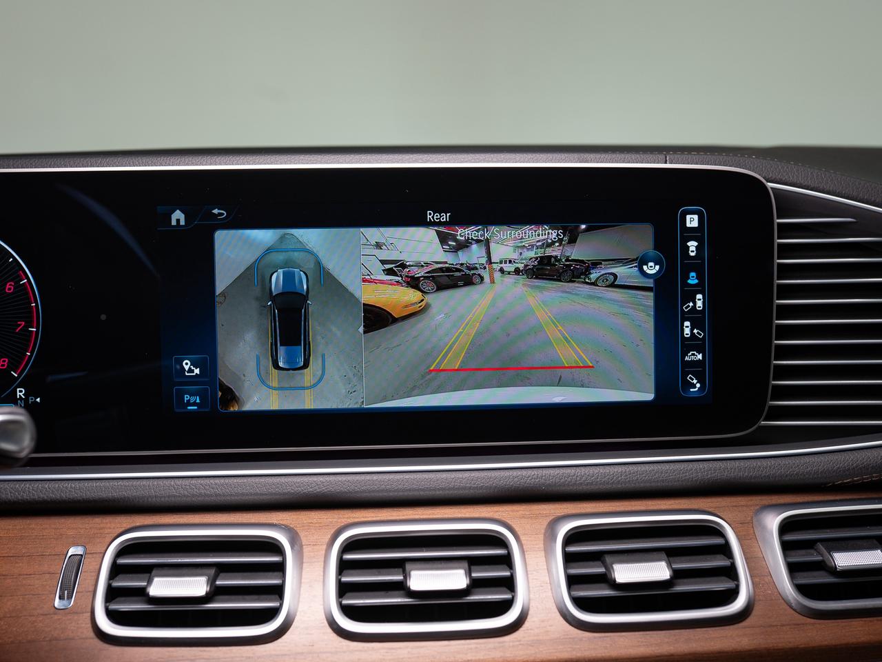 2024 Mercedes-Benz GLS 450 | AMG PKG | 7 PASS | EXCLUSIVE PKG | 22 IN Photo