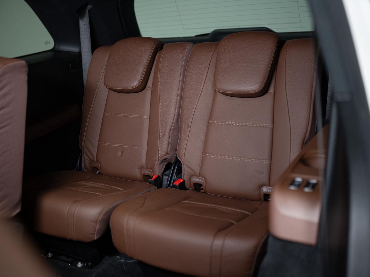 2024 Mercedes-Benz GLS 450 | AMG PKG | 7 PASS | EXCLUSIVE PKG | 22 IN Photo