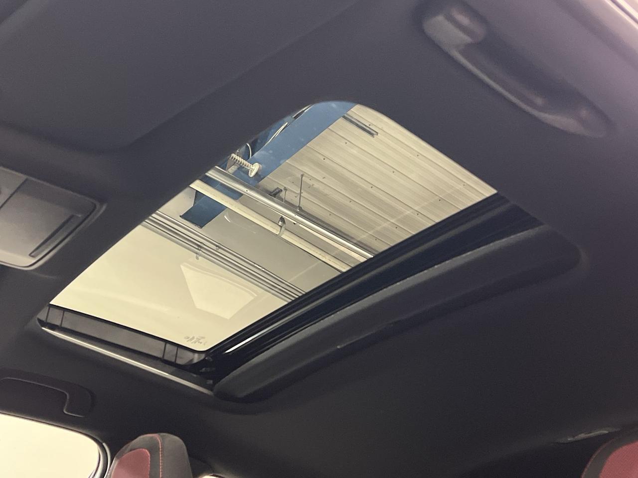 2025 Honda Civic SI | 6-SPEED |200HP |SUNROOF | HTD SEATS | CARPLAY Photo