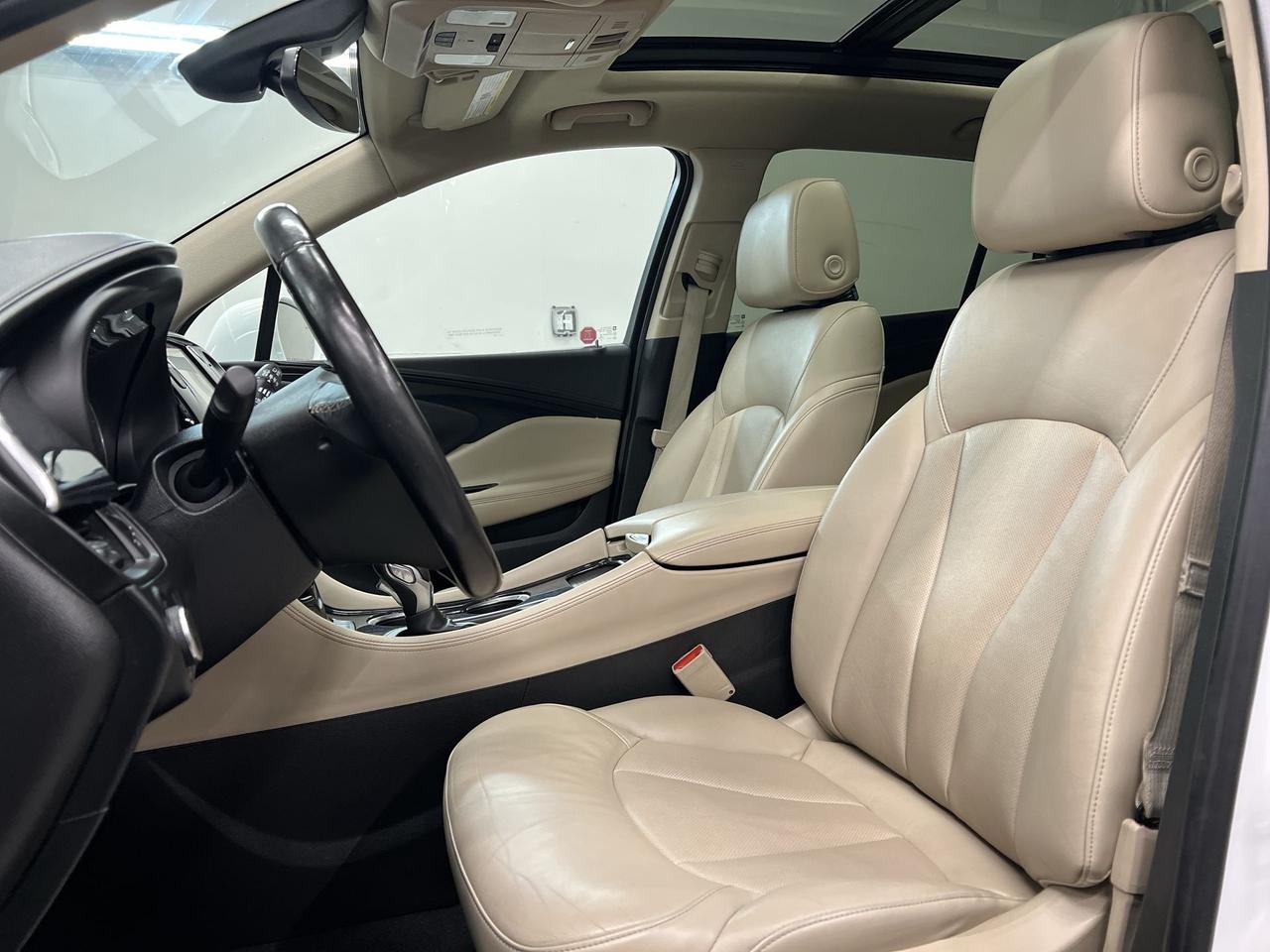 2017 Buick Envision PREMIUM AWD |HTD LEATHER |PANO ROOF | REMOTE START Photo