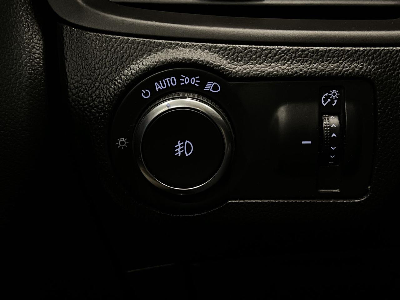 2017 Buick Envision PREMIUM AWD |HTD LEATHER |PANO ROOF | REMOTE START Photo
