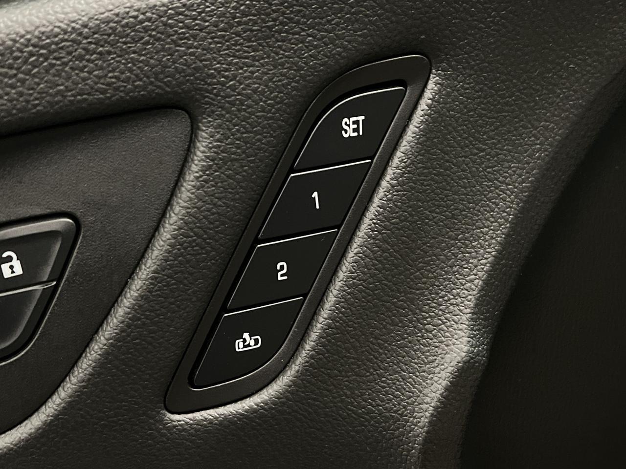2017 Buick Envision PREMIUM AWD |HTD LEATHER |PANO ROOF | REMOTE START Photo