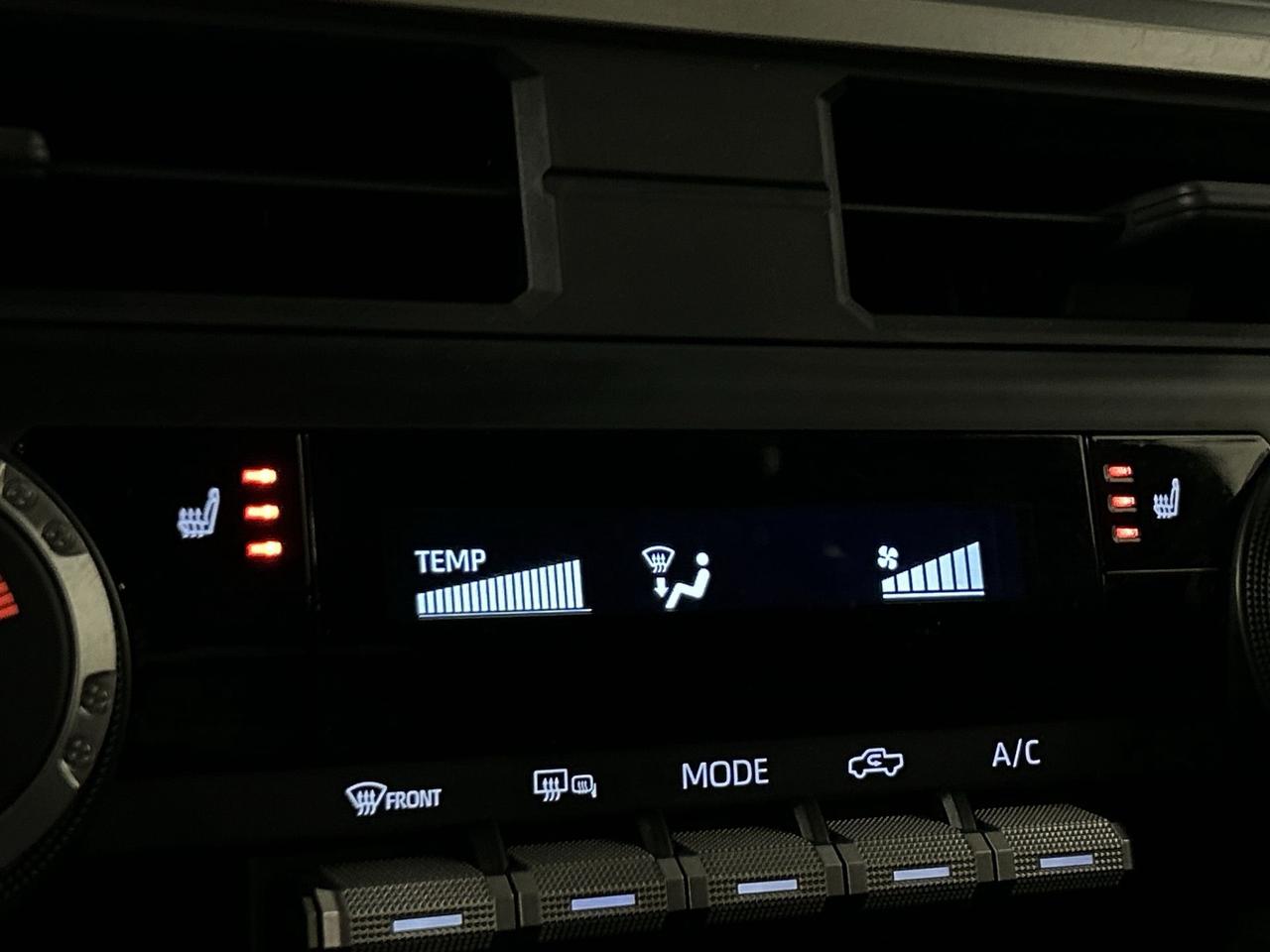 2024 Toyota Tacoma SR5 4X4 | DBL CAB | HTD SEATS | CARPLAY | TOW PKG Photo