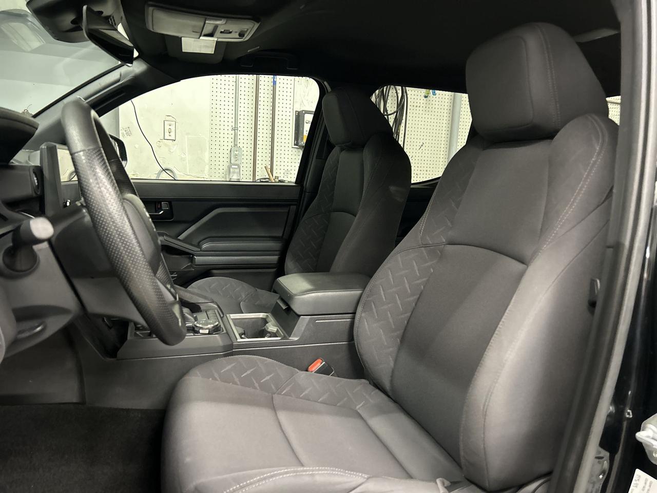 2024 Toyota Tacoma SR5 4X4 | DBL CAB | HTD SEATS | CARPLAY | TOW PKG Photo