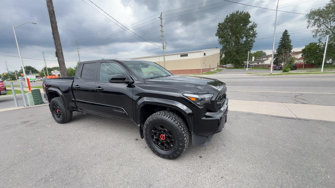 2024 Toyota Tacoma SR5 4X4 | DBL CAB | HTD SEATS | CARPLAY | TOW PKG Photo