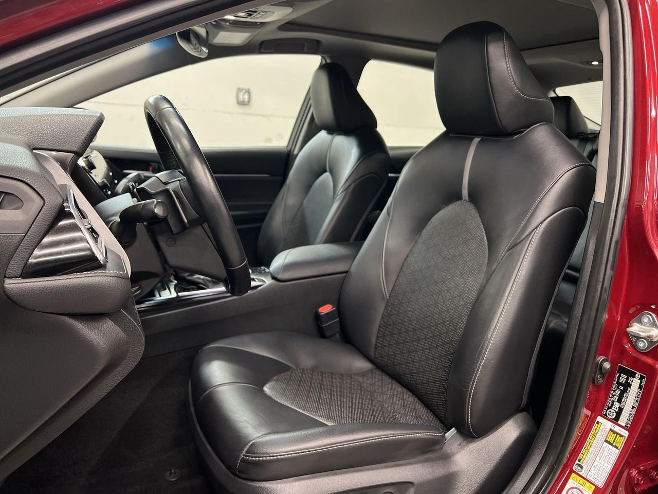 2018 Toyota Camry XSE | ONLY 61,000KMS! | HTD LEATHER | PANO ROOF Photo