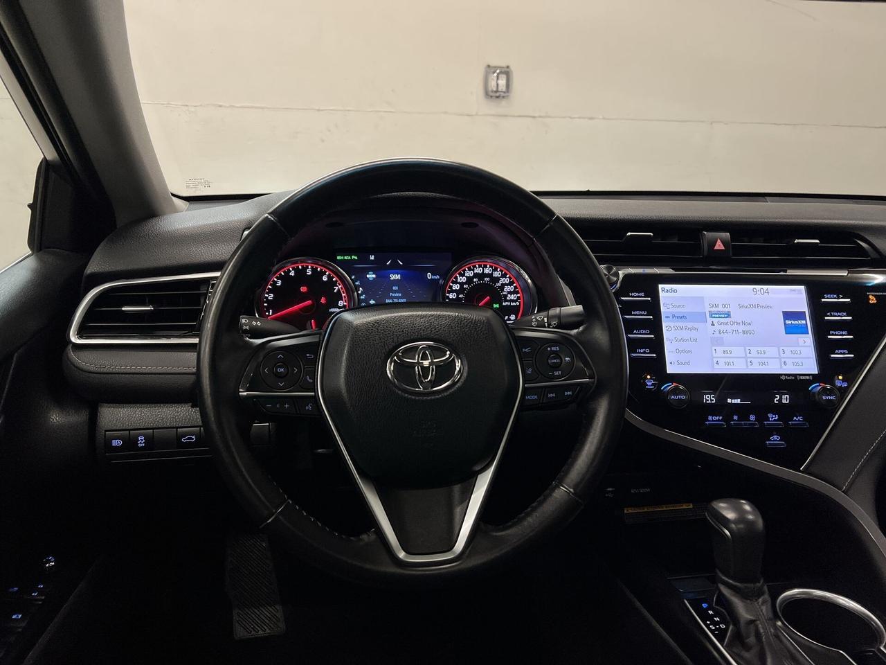 2018 Toyota Camry XSE | ONLY 61,000KMS! | HTD LEATHER | PANO ROOF Photo
