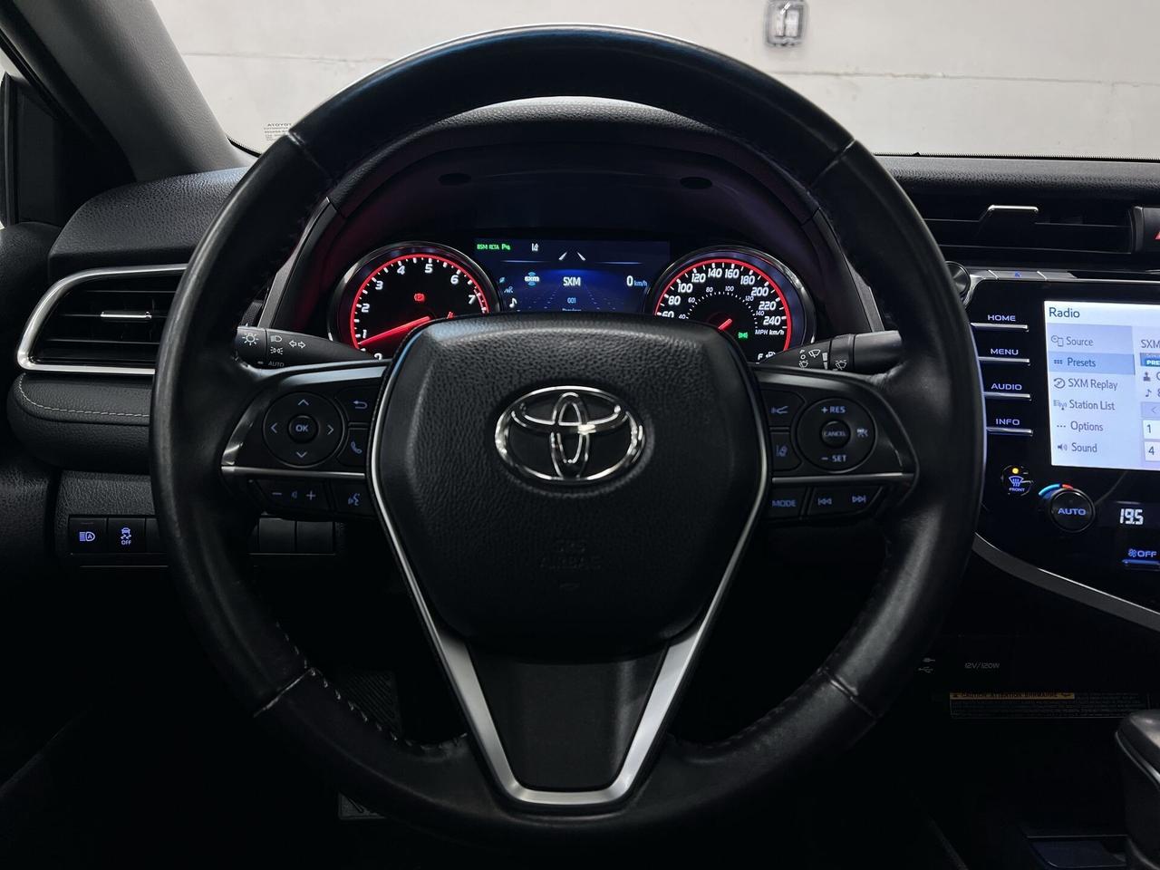 2018 Toyota Camry XSE | ONLY 61,000KMS! | HTD LEATHER | PANO ROOF Photo