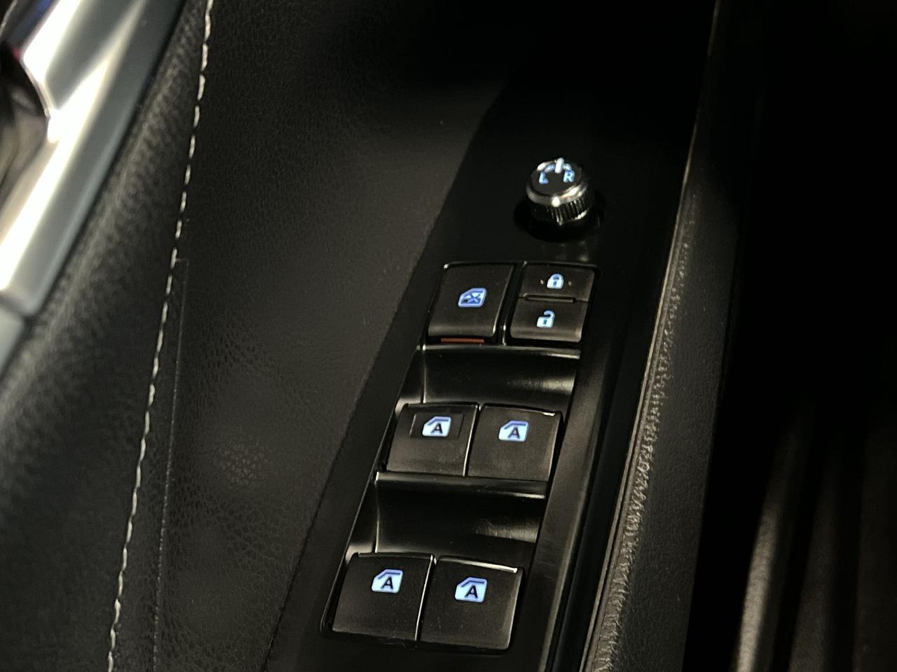 2018 Toyota Camry XSE | ONLY 61,000KMS! | HTD LEATHER | PANO ROOF Photo