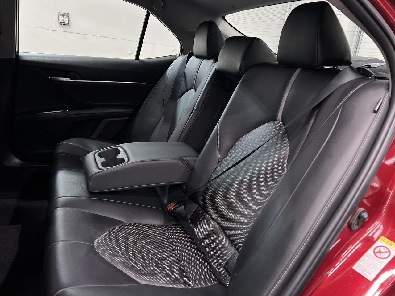 2018 Toyota Camry XSE | ONLY 61,000KMS! | HTD LEATHER | PANO ROOF Photo