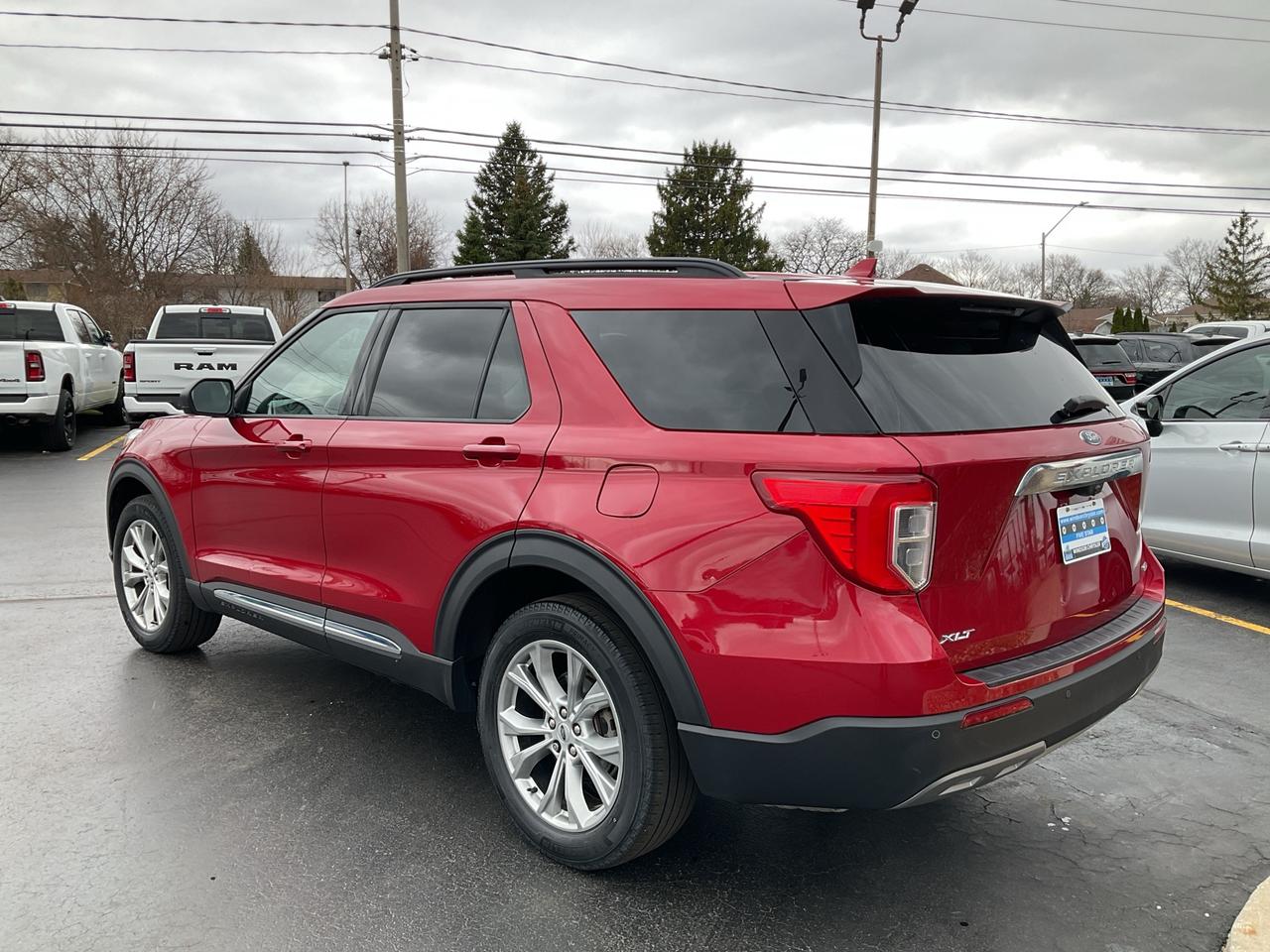 2020 Ford Explorer  Photo