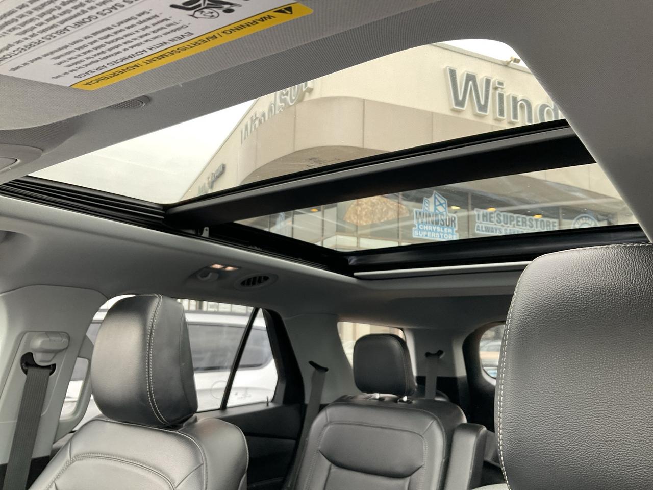 2020 Ford Explorer  Photo