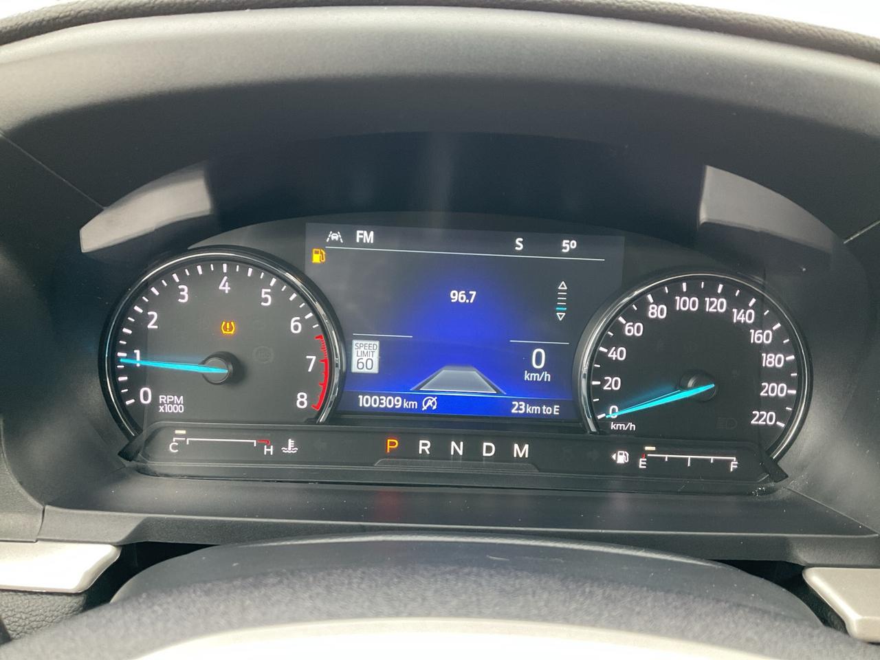 2020 Ford Explorer  Photo