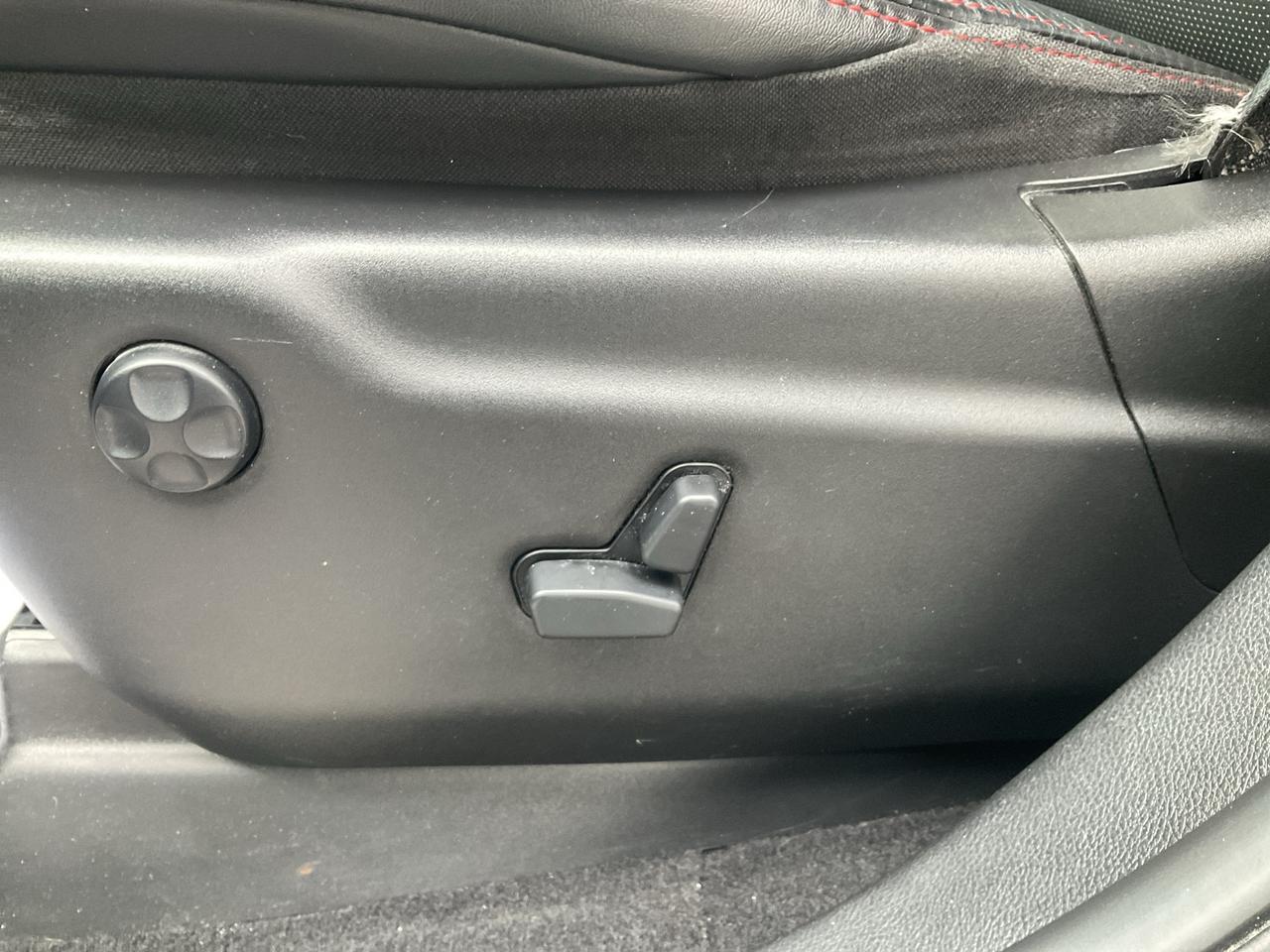 2019 Jeep Grand Cherokee LEATHER / MOON ROOF / AIR SUSPENSION Photo